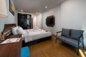 Astoria Hanoi Hotel & Travel