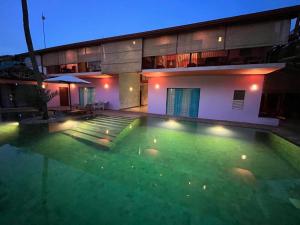 Dickman Resort "The Boutique Hotel"