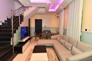 4 bedroom Luxury Apartment