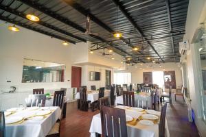 J60 Suites, Ashok Vihar - Near Netaji Subhash Place