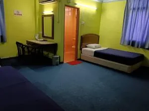 Ayu Villa Hotel - Kampung Sentang