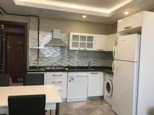 Kuzey Adana'da merkezi konumda - Адана