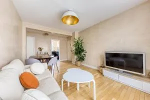 Bel appartement lumineux proche Paris - 卡尚