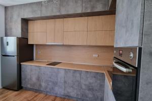 Апартамент с двор Дива