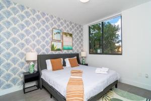 Cozy Miami 2BR Oasis Near Brickell, Calle Ocho & Marlins Stadium