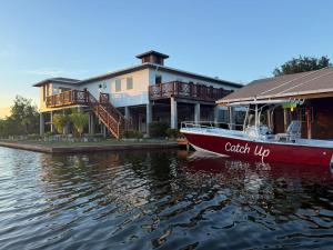 Coco View Canal lot 18 private home home