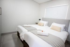 Apartment 72 - 1 On York