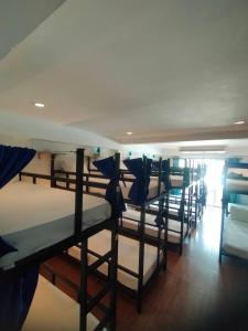 Popeyes Hostel Patong