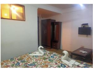 Hotel Shafaaf Plaza, Shalimar Garden Srinagar
