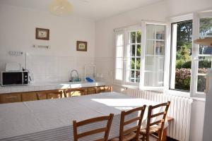 Grande maison familiale à 50m de la mer avec jardin à TREGASTEL - Réf 77