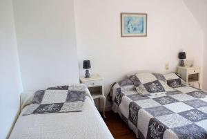 Grande maison familiale à 50m de la mer avec jardin à TREGASTEL - Réf 77