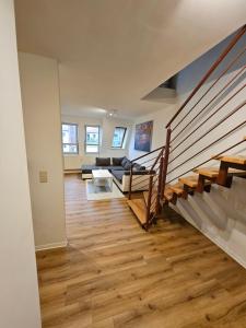 FERIENWOHNUNG 57m2 APARTMENT 2 RAUM MAISONETTEN WOHNUNG im ZITTAUER STADTZENTRUM INNENSTADT INNENRING TOP LAGE MARKT UND RATHAUS NÄHE