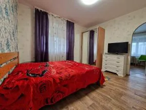 Yanovskogo 1k Shin - 克洛佩夫尼茨基