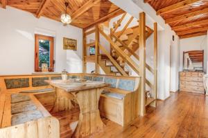 Rustykalny domek pod Ślężą