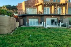 Seaside Escape - Kini Bay