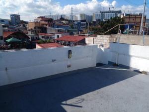 Taguig Apartment Near ARCA South