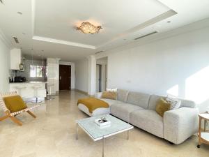 Aloha Hill Club Exclusive Apartment with Premier Resort Amenities