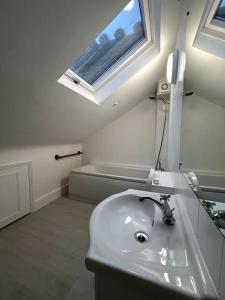 Stylish Urban Retreat in London