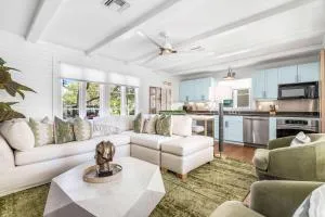 Love Me True - 锡格罗夫海滩