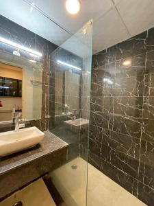 Beautiful Luxury Studio In Noida