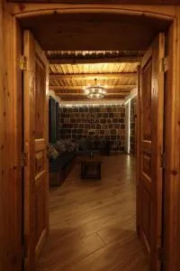 Հյուրատուն - Dzorakap