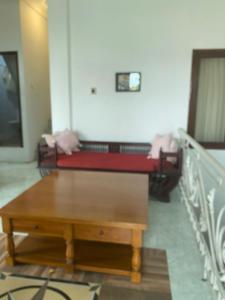 SEROJA RAYA GUEST HOUSE