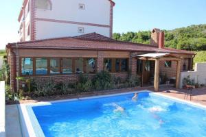 Apartment in Novalja with sea view, terrace, air conditioning, Wi-Fi (3565-9)