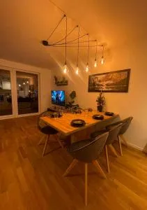 Großzügiges Designer Apartment - Шёнефельд