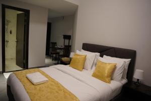 Ista Vacation Homes Rental LLC KARAMA