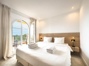 Senorio Giraldo 14 Seaside Mountain Sunset Apartment Pools