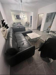 Benk 24H Apartment Nr 1 Perfekt für bis zu 6 Personen