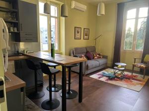 Appartements T2 standing de La tour jayan : photos des chambres