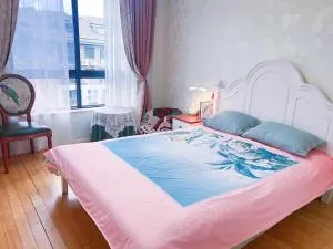 杭州近西湖地铁口大露台大浴缸可做饭 - 余杭