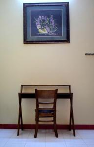 LushStay Retreat - Hanoi Train Street