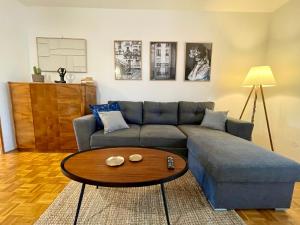 Apartment Dalla Nonna - 6 Persons - 300m from Beach and City Center