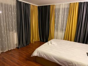 Villa VanDerVar-7rooms, long term rental, 29 euro per room per day, min 4 rooms, min 3 months with invoice