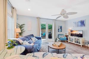 Sunny Dayz - 4 bedrooms 1122 & 1124 Park