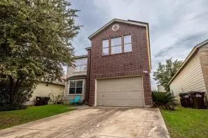 9850 Spacious Family Retreat Near Lackland AFB - Dilley