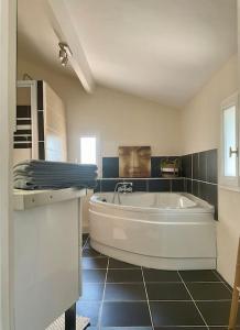 Appartements Fenetre sur les Cevennes : photos des chambres