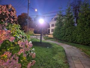 Heart Historic Ridgefield Studio WALK to town