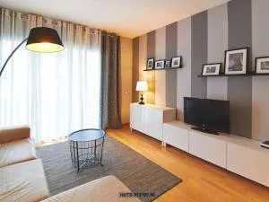 Alcam Cervantes Playa Badalona - 圣阿德里安-德贝索斯