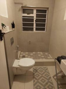 Azzure Apartments 3 sleeper Strand