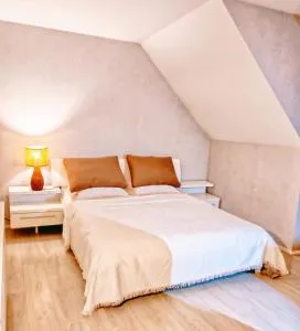 玫瑰花苑 - Conches