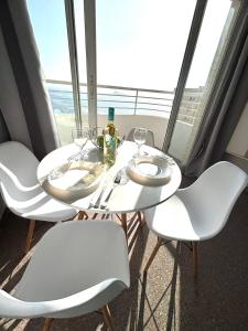 OLIVAR Poniente Beach