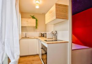 Maisonnette relaxante, balnéo & confort, proche de la gare