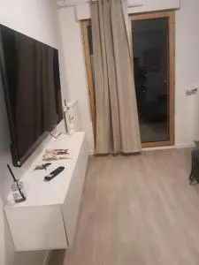 Studio équipé proche metro 14 Institut Gustave RoussyVillejuif - 维勒瑞夫