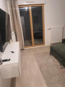 Appartements Studio equipe proche metro 14 Institut Gustave RoussyVillejuif : photos des chambres