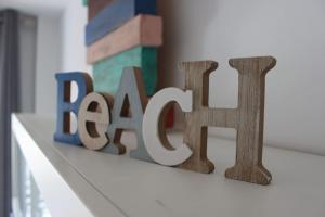 Cozy, sunny and close to the beach