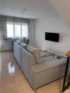 Apartamento dúplex Olías del Rey - Azucaica