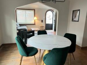 The Urban Nest – Your St. Louis City Retreat!